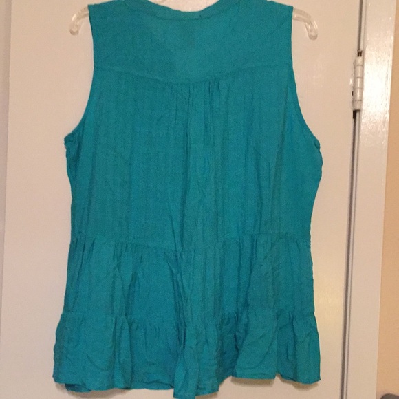New Directions weekend sleeveless Teal Top - Picture 8 of 8